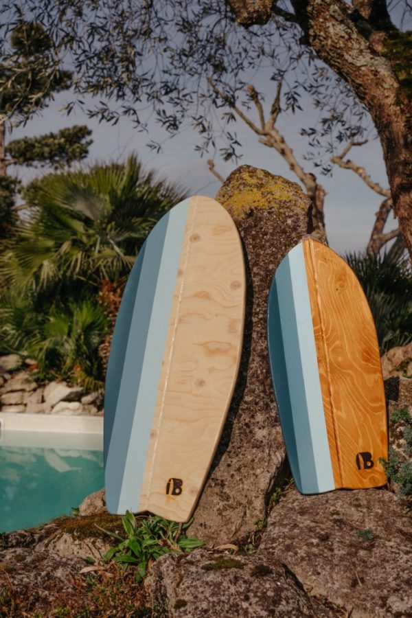 Aperçu des deux modèles short et grande balance board dans le design Taill